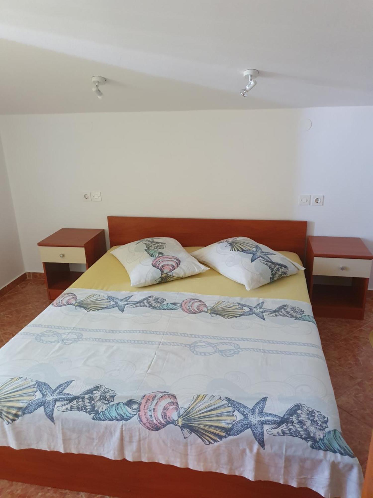 Apartment Jelena راب الغرفة الصورة