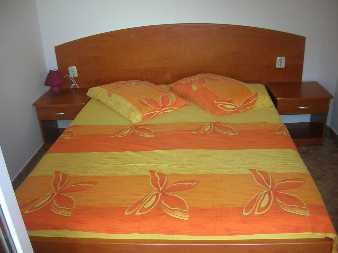 Apartment Jelena راب المظهر الخارجي الصورة
